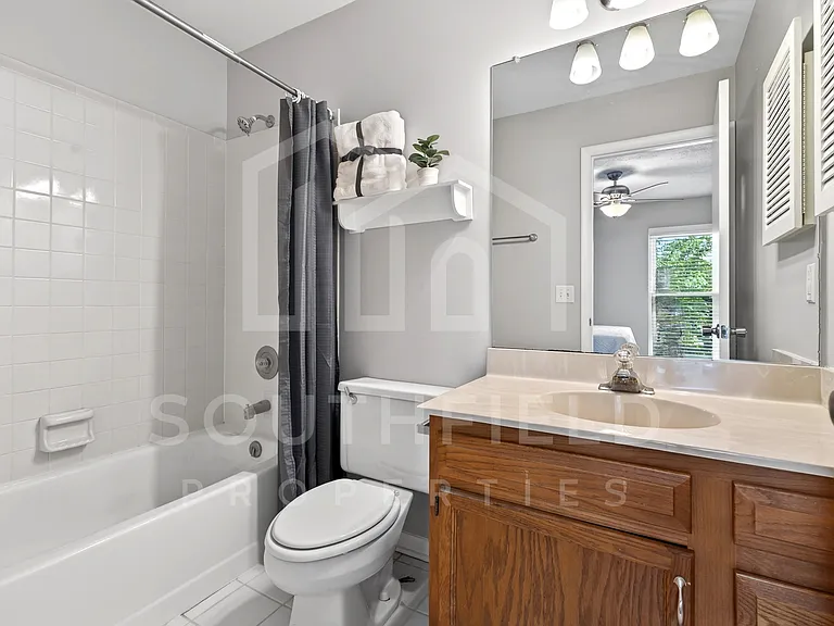 1069 Crisfield Dr #1 — Photo 27