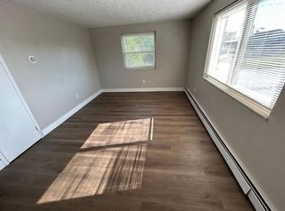 860 Colorado Ave #B-5, Lorain, OH 44052