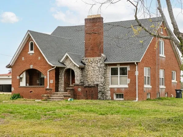 3690 State Highway 94 W, Sedalia, KY 42079