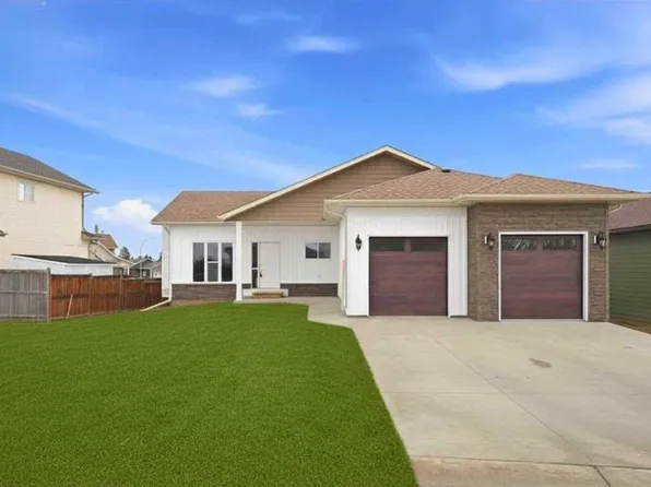 5123 W 55 Street Close, Eckville, AB T0M 0X0