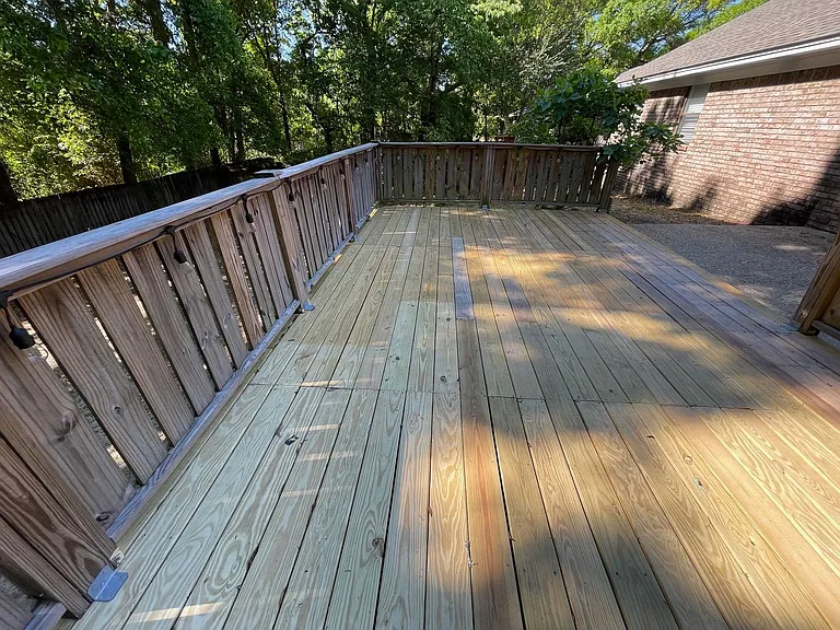 4615 Gladstone Dr — Photo 29