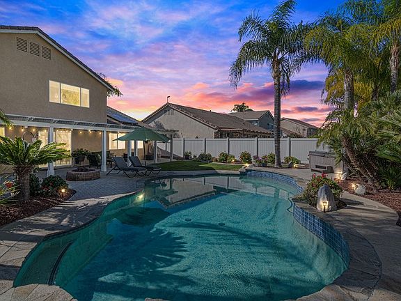 2nd image of 32848 Freesia Way