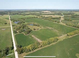 27201 S Little Rd, Garden City, MO 64747