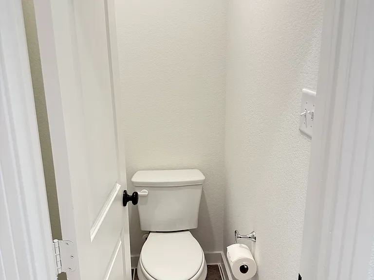 8113 Legacy Oak Dr — Photo 23