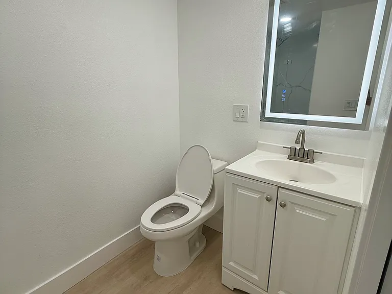 27551 Almendra #2 — Photo 4