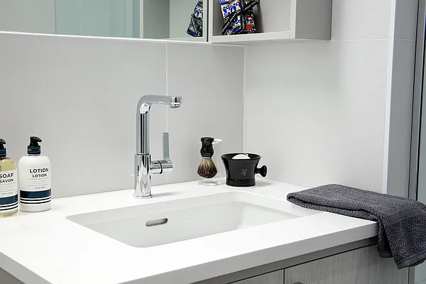 Rented by Bold New York | media 9