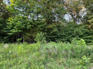 1556 Hopkins Rd, Murray, KY 42071