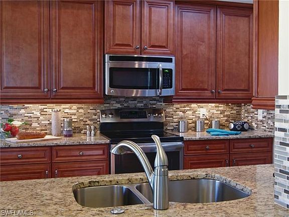 4th image of 28054 Sosta Ln #101