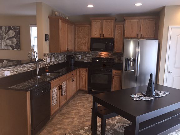 Granite Counter Top & Bar