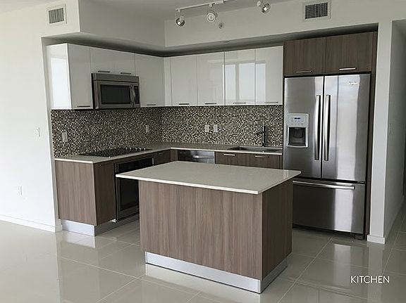 4th image of 5300 Paseo Blvd #705