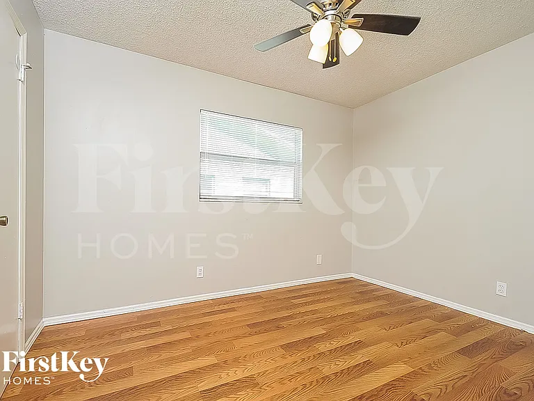 4402 S Lanier Dr — Photo 10