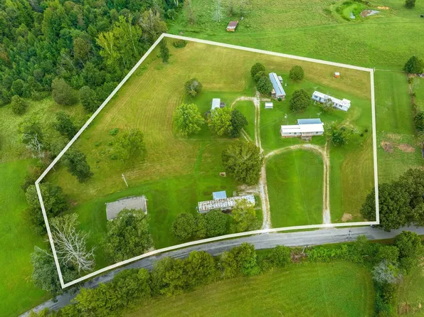 7991 Old Highway 13, Hurricane Mills, TN 37078