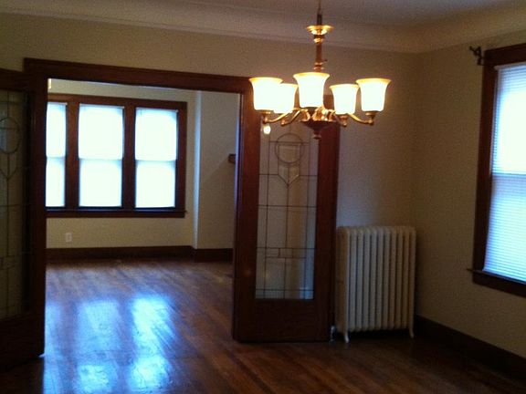Dining room into livingroom