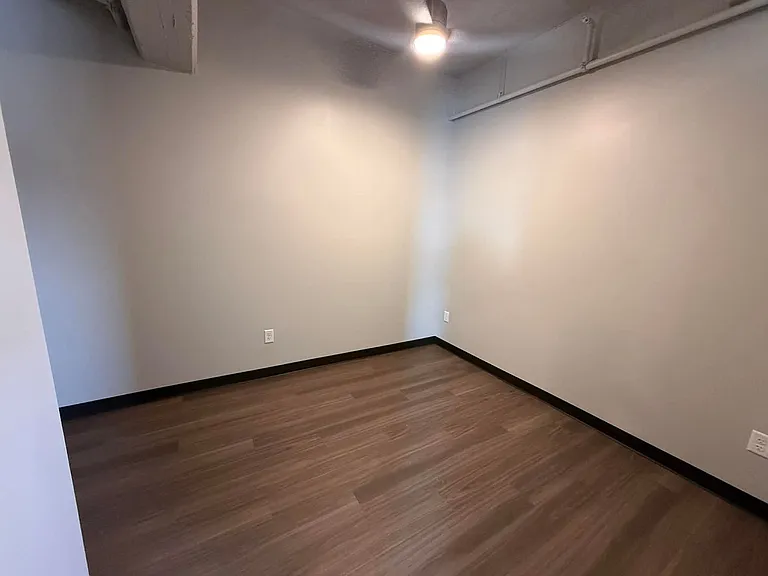 The Arnold Apartments — Photo 40
