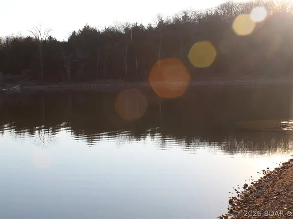 46 Light Foot Ln, Rocky Mount, MO 65072