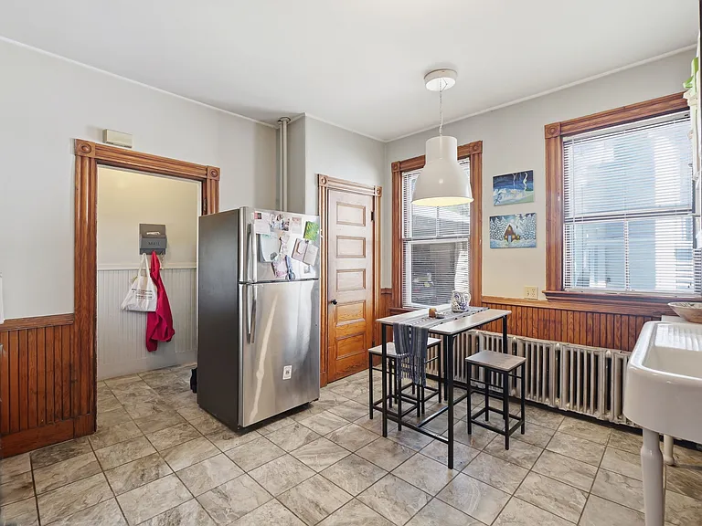 3 Monmouth St #2 — Photo 10