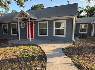 320 S Columbia St, Stephenville, TX 76401