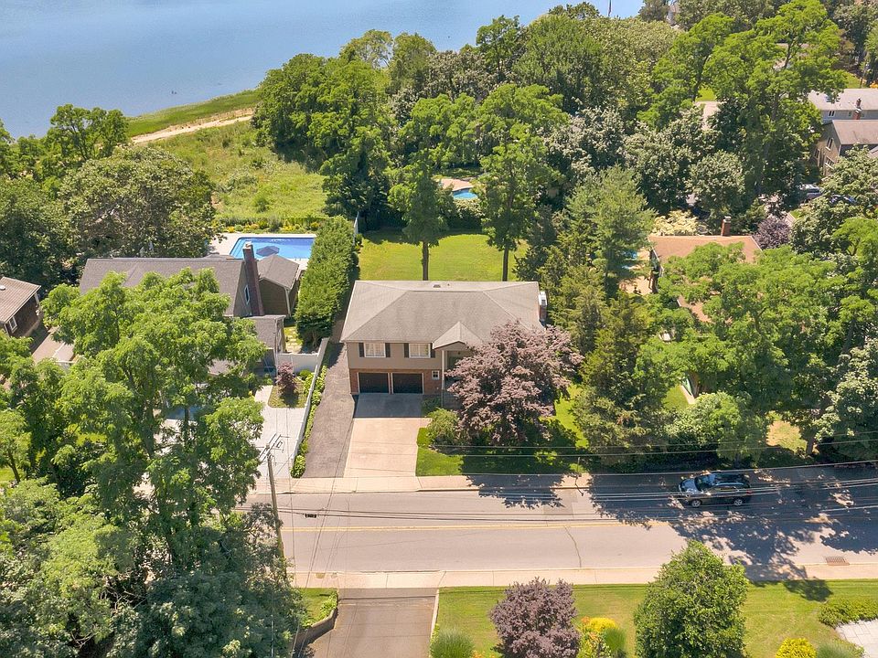 1st image of 90 Perry Ave