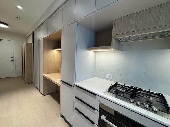 125 Albert St, Pt Moody, BC