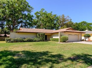 2779 Long View Dr, Clearwater, FL 33761