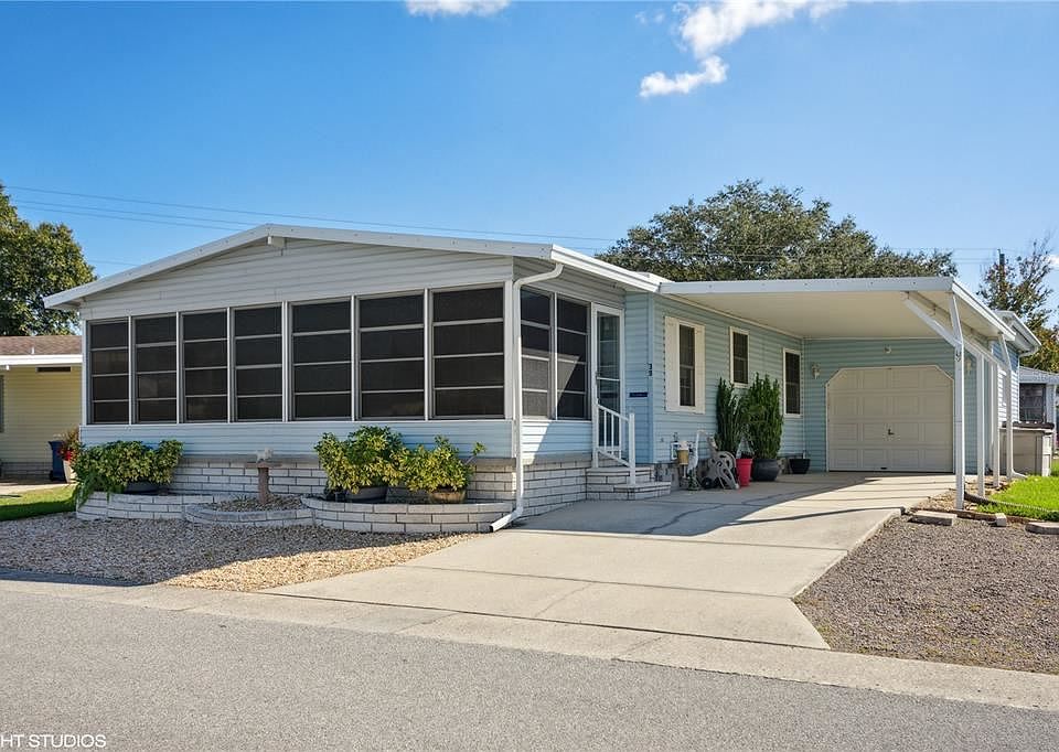 1st image of 39 Pelican Dr S