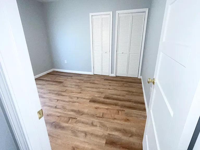 329 Burlington Ave #1 — Photo 13