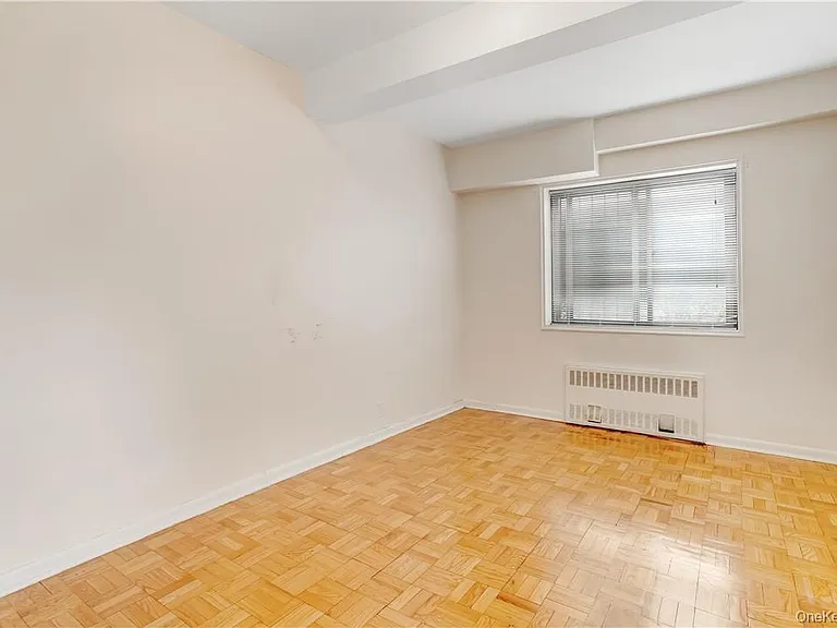 411 Bronx River Rd #9A — Photo 9