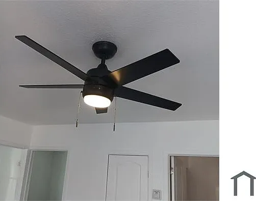 2 bed, 650 sqft, $3,000 — Photo 3