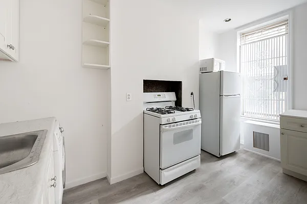 Rented by Corcoran | media 8