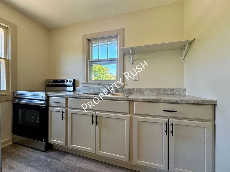 1820 Tunnel Blvd #A — Photo 7