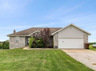 188 Bear Rdg, Highlandville, MO 65669