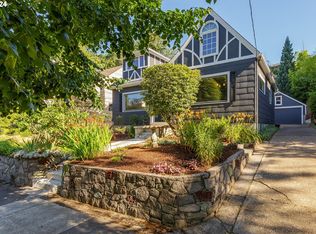 3423 NE Siskiyou St, Portland, OR 97212