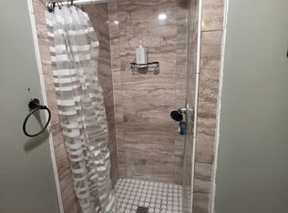 635 Hillcrest Ln, Fallbrook, CA 92028