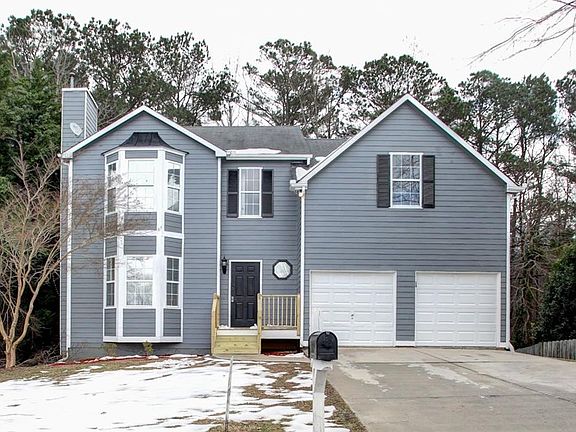 2nd image of 4922 Lake Park Ln
