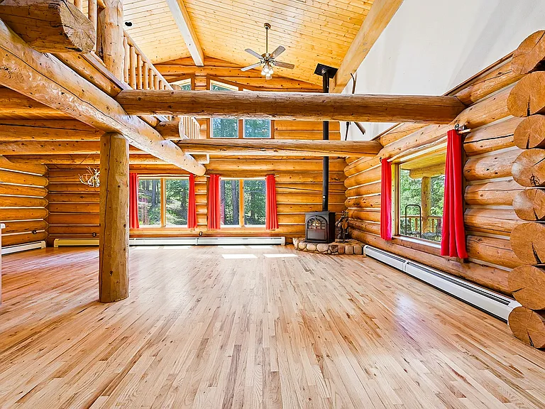652 Bear Mountain Rd — Photo 4