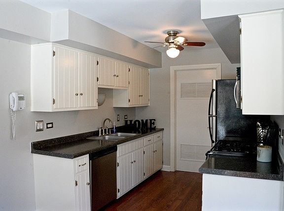 4th image of 9229 Auburn Ct #501