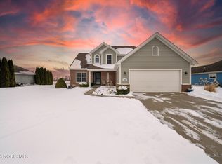 5925 Waterville Monclova Rd, Waterville, OH 43566