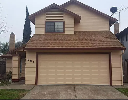 582 Sandpiper Cir Photo 1 582 Sandpiper Cir Photo 1