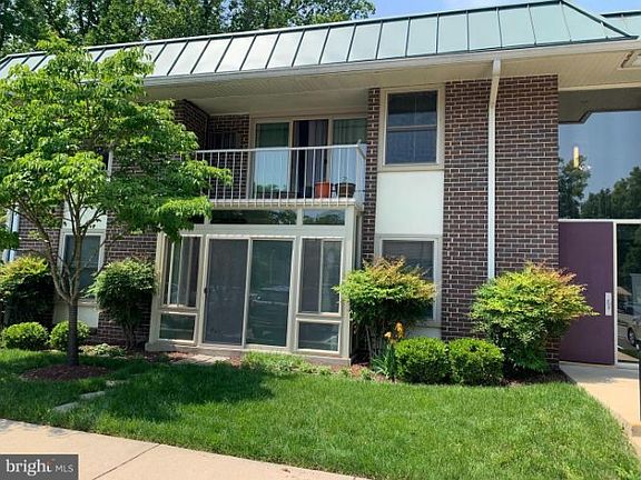 2nd image of 3321 S Leisure World Blvd #98-3A
