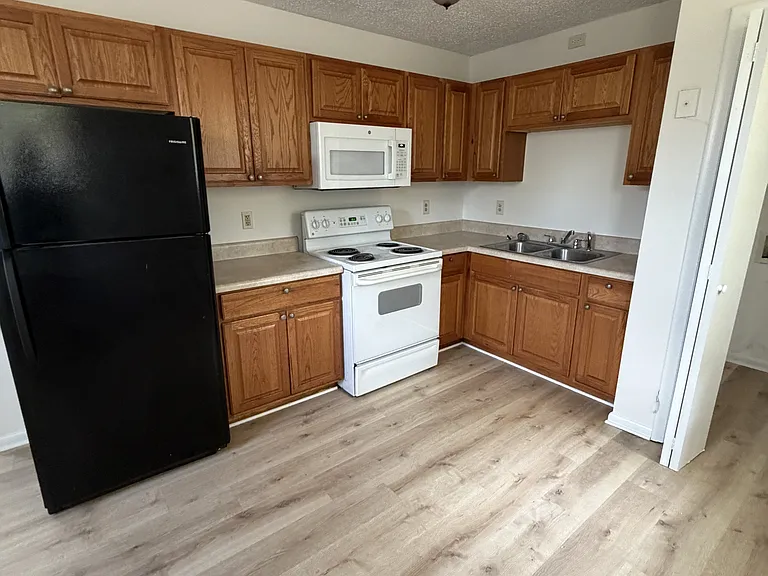 226 Branch Trl — Photo 1