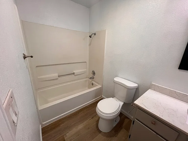 434 El Portal Ct — Photo 26