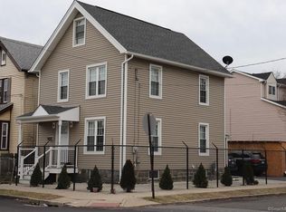 676 Maple St, Bridgeport, CT 06608