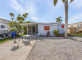 3085 York Rd, Saint James City, FL 33956