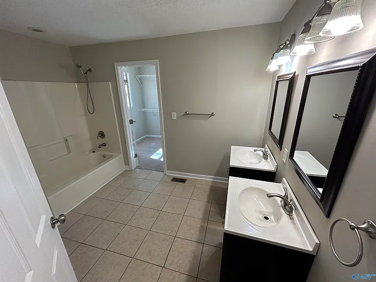 2212 Ricky Rd NW — Photo 18