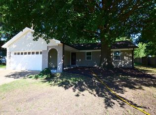 3630 Woodland Dr, Horn Lake, MS 38637