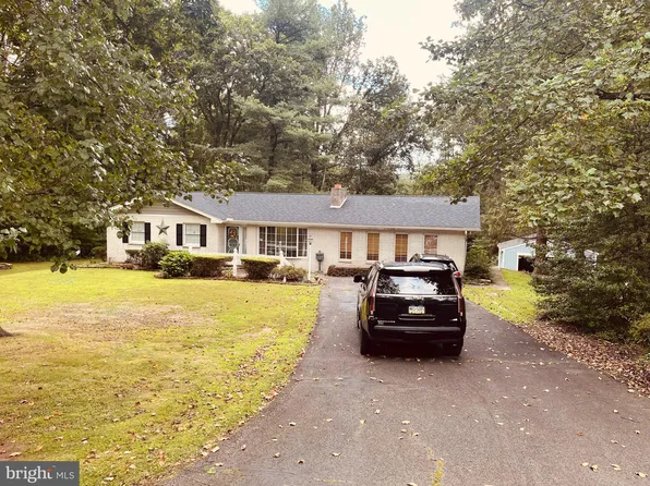 1254 W Broad St, Williamstown, PA 17098