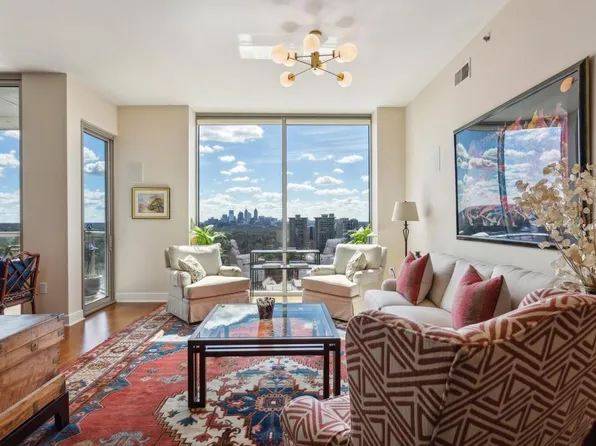 2795 Peachtree Rd NE Unit 1404, Atlanta, GA 30305