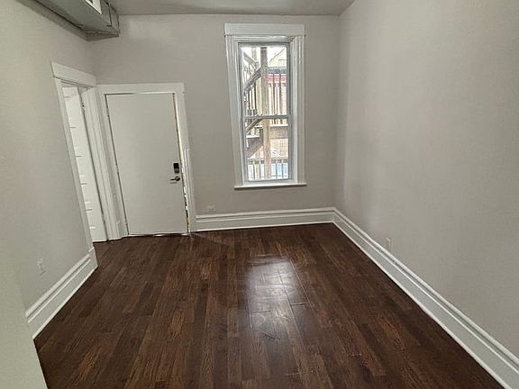 4th image of 2431 S Christiana Ave APT 1R
