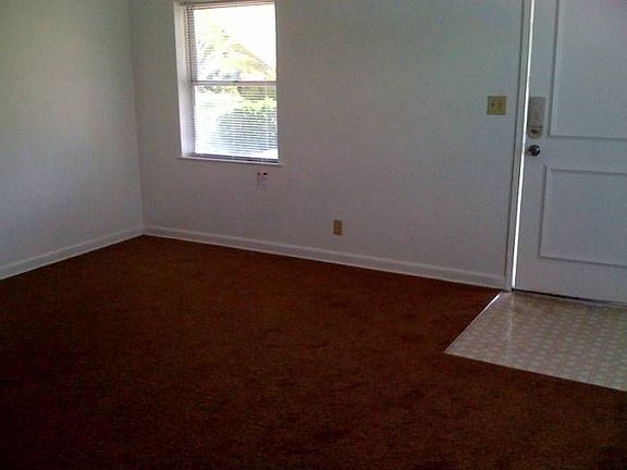 3rd image of 707 49th St