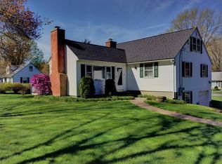 23 N Circle Dr, East Longmeadow, MA 01028
